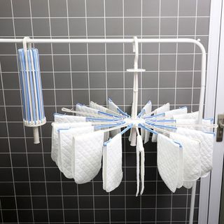 Móc phơi khăn tròn quá tiện dụng