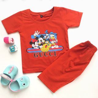 Set đồ hoạt hình bé gái