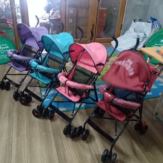 XE ĐẨY GẤP GỌN TIỆN DỤNG