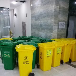 Thùng rác gia đình 100 lít giá rẻ Lhe Ngọc