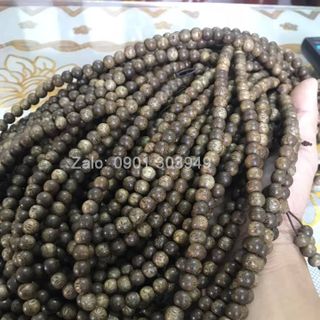 Vòng tay trầm hương tự nhiên 108 hạt đủ size 6mm - 7mm- 8mm.