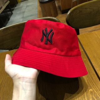 NÓN TAI BÈO BUCKET NY HAI MẶT