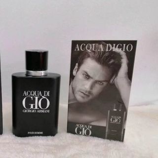 Nước hoa Aqua di Cho chàng trai thanh lịch nam tính .