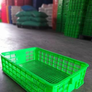 Sóng nhựa lớn có bánh xe đựng hàng hóa các loại giá rẻ