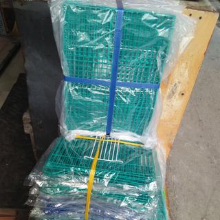 Lồng tắm chim nhỏ 22x31x22 vành khuyên, hút mật, sâu