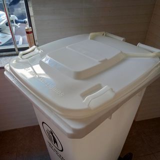 Thùng rác nhựa 120lit đô thị giá rẻ giao hàng toàn quốc