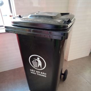 Bán rẻ thùng rác nhựa 240 lít màu đỏ giao hàng toàn quốc