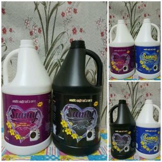 Nước giặt Sunny màu tím đậm đặc với hương incense comfort 3.6 Lít