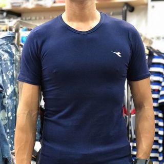 Áo thun body nam