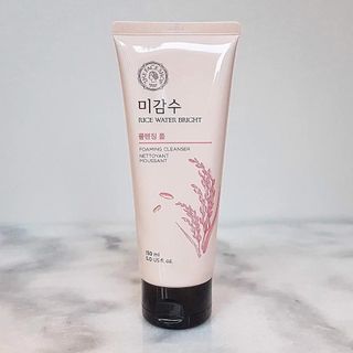Sữa rửa mặt chiết xuất từ gạo,