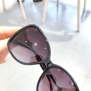 MẮT KÍNH THỜI TRANG.KÍNH 2047