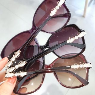 MẮT KÍNH THỜI TRANG.KÍNH 2059