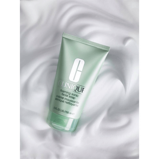 Sữa rửa mặt Clinique Foaming Sonic Facial Soap 150ml
