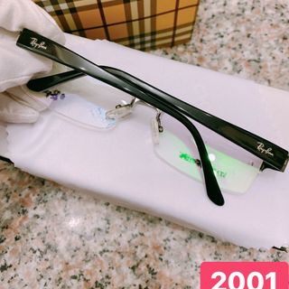 MẮT KÍNH THỜI TRANG 2001