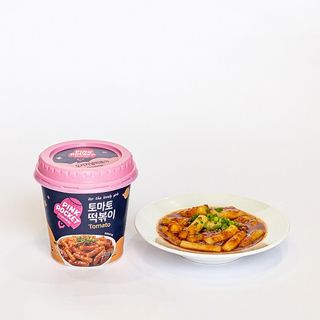 Bánh gạo Topokki Pink Rocket vị Cà chua cup 120gr