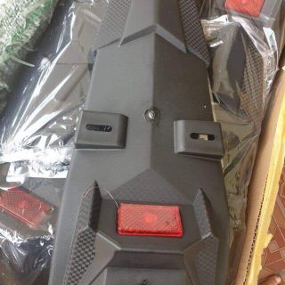 Đồ chơi xe máy / dè chắn bùn