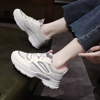 Bất g