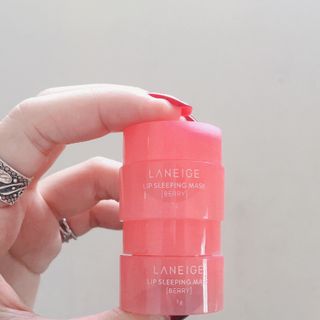Ủ môi sỉ số lượng