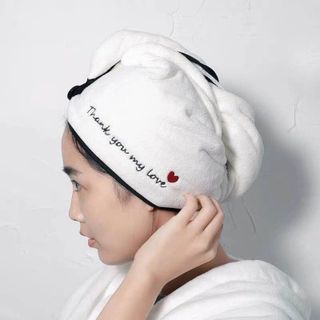 Khăn quấn khô tóc