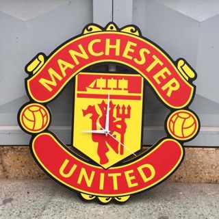 Đồng Hồ Treo Tường Gỗ Khắc Hình Logo CLB Manchester United -MU