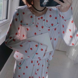 Đồ ngủ pijama bánh bèo cổ vuông Dâu chất xô quảng châu mát lạnh giá sỉ