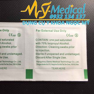 Gạc Tẩm Cồn Alcohol Pads (hộp 100 miếng)