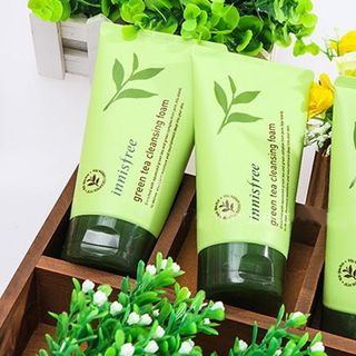 Sữa rửa mặt Trà xanh