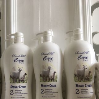 Sữa tắm Secret Silk 1,2l