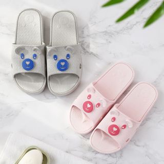 Dép Nhựa Hình Gấu
