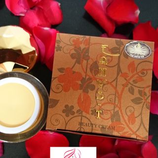 Đặt trị mụn thâm và nám da Kem Fany's-T