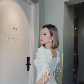 ĐẦM XÒE CỔ VUÔNG TAY LỞ DÚN RÚT DÂY
