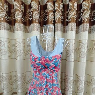 Đầm sỉ cao cấp tổng thanh lí tồn kho