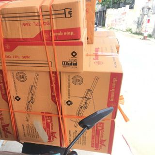 Bộ đèn Led Doublewing Điện Quang ĐQ LEDDW02 36765 ( 36w daylight, bóng thủy tinh )

Mã sản phẩm: 52022039