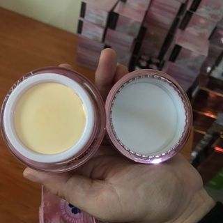 Kem face Lanxi Cherry