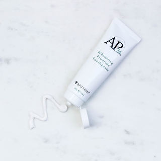 🦷KEM ĐÁNH RĂNG TRẮNG SÁNG AP-24Whitening Fluoride Toothpaste