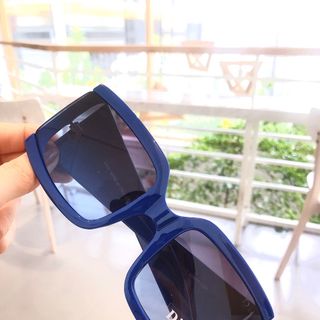 KÍNH THỜI TRANG 7748