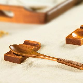 Giá Đỡ Đũa Muỗng Bàn Ăn Bằng Gỗ Phong Cách Nhật Bản