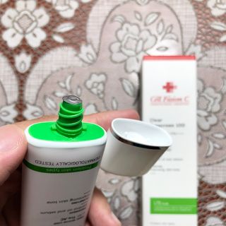 Kem chống nắng nâng Tone Céll Fùshion C Hàn Quốc