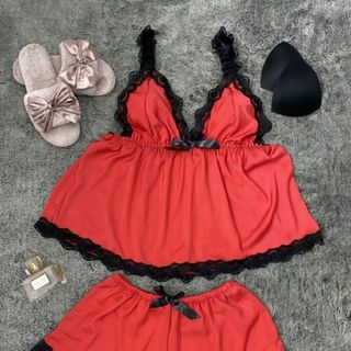 Đồ ngủ sexy