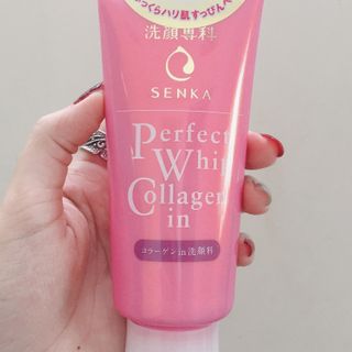 Sữa rửa mặt 02