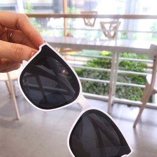 KÍNH NỮ THỜI TRANG A203