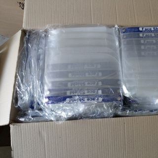 Face Shield - kính chống giọt bắn không bám hơi nước sản xất tại Việt Nam