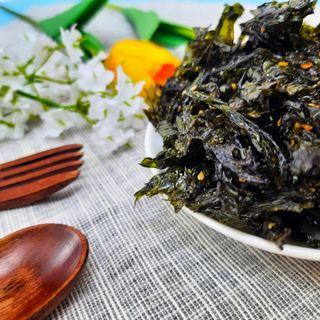 RONG BIỂN CHÁY TỎI HŨ 200G