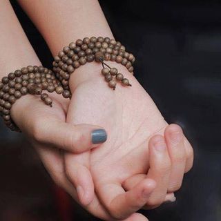 Vòng trầm hương thật tại xưởng