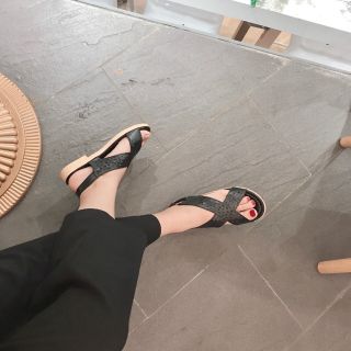 Giày sandal quai cjeostn