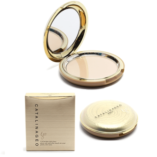 Phấn Geo vàng CatalinaGeo Pact 22g