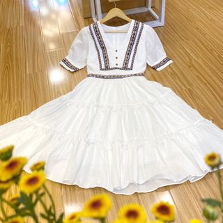 Đầm thổ cẩm tay lỡ
