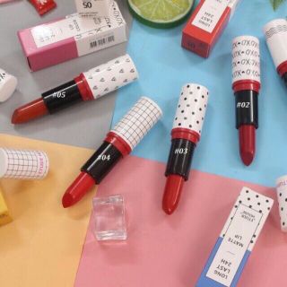 Son matte lipstick
