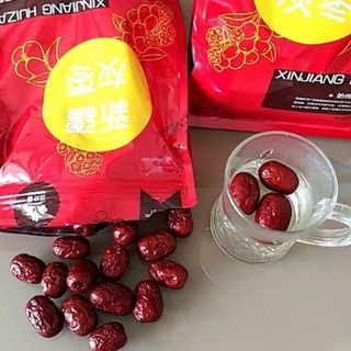Táo đỏ Tân Cương