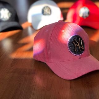 MŨ LƯỠI TRAI NY LOGO ĐỒNG